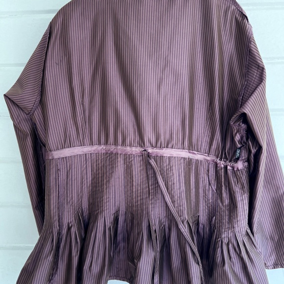 KRISTA LARSON  Silk Button Shirt w/ Pin Tucks & Interior Waist Tie -'AS IS' -O/S - Picture 3 of 15